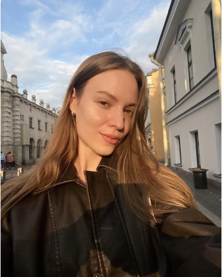 Юлия, 27